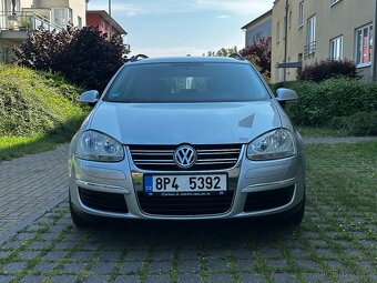 Volkswagen Golf V Combi 1.9 TDI 77kW Navi Tažné ALU R17 2009 - 2