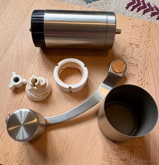 Ruční mlýnek na kávu Rhino / Rhinowares - 2