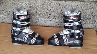 Kvalitní lyžáky Nordica 26-26,5 cm - 2