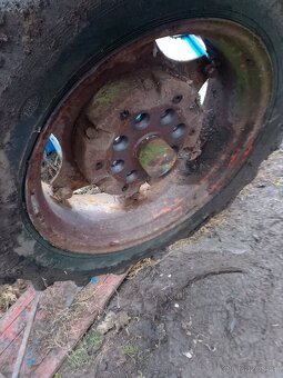 Zetor 3011 náprava a kola - 2