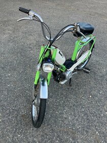 Benelli moped - 2