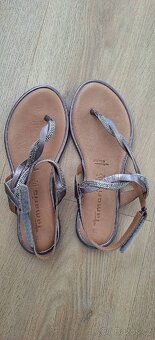 Kožené sandály TAMARIS vel. 38 - 2