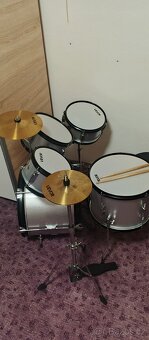 Prodám dětskou bicí soupravu - 2