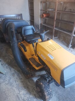 Prodám traktůrek na sekání s valníčkem - 2