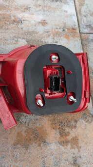 Passat B6 Světlo pravé zadní - 2