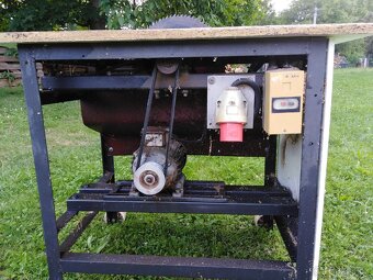 Cirkulárka domácí výroby - 2