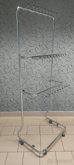 Stojan na kravaty nebo pásky - 2