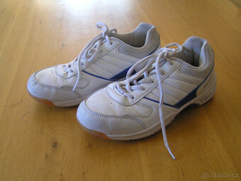 Sálovky Kensis vel. 34 - 2