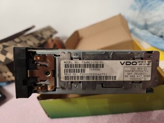 autorádio Peugeot VDO-RD3 CD - 2