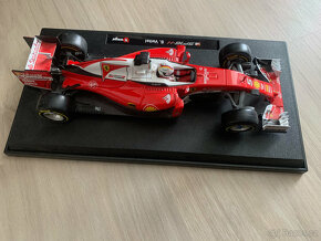 Bburago 1:18 Ferrari SF16-H No.5 S.Vettel 2016 - 2