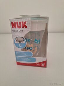 NUK Magic cup nerozlévací hrneček 230 ml - 2
