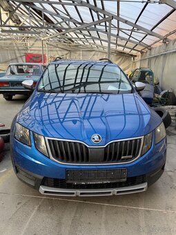 SKODA OCTAVIA SCOUT 2018 4X4 1.8 TSI DSG WEBASTO POSKOZENA - 2