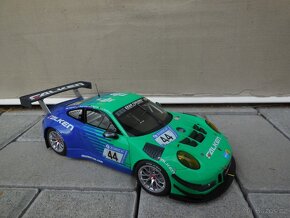 Porsche 911 GT3R Falken - 1:18 Minichamps - 2