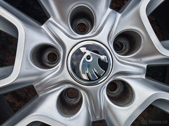 Originál ALU kola Škoda Karoq R19 + letní pneu - 2