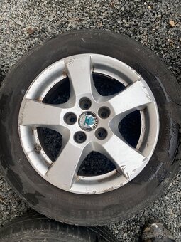 Alu kola 14” 5x100 Škoda a letní pneu 185/60/R14 - 2