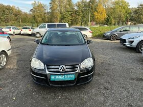 Volkswagen Jetta 1.6i - 2
