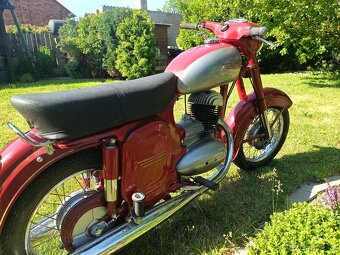 Jawa 250 panelka 1962 - 2