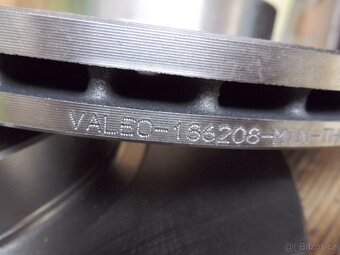 Brzdové kotouče Valeo -  Renault, Dacia, Nissan,... - 2
