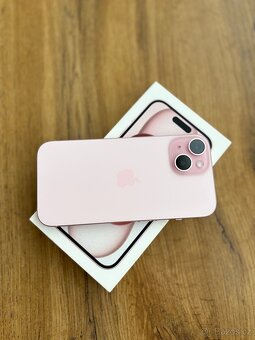 📱 iPhone 15 128 GB Pink - 2