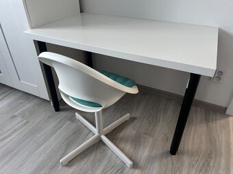 Psací stůl IKEA + židle - 2