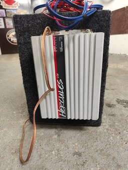Subwoofer, zesilovače, repro - 2