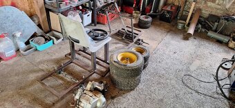Nedodělaný projekt traktůrku - 2