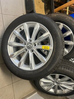 Letní sada alu kol 5x112 r17’ originál VW Passat B8 London - 2