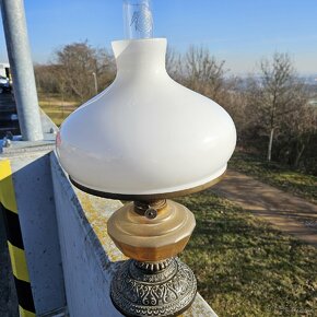 Petrolejova lampa Wien - 2