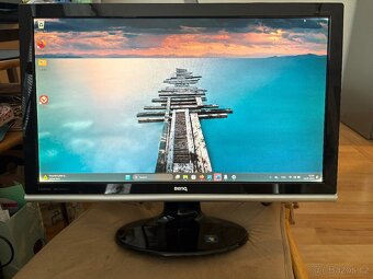 Monitor BenQ E2220HD - 2