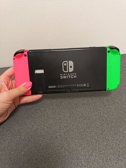Nintendo Switch + nabíječka - 2