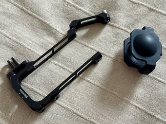 Insta360 X3 + SmallRig Klec - 2