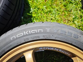 Advan Racing R17 - 2