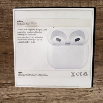 Apple Airpods 3. generace - 2