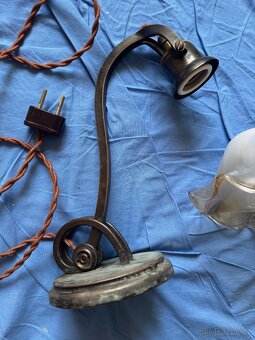 starožitná lampička funkční-více v inzerátu - 2