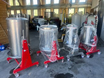 VODNÍ LIS VÝKLOPNÝ- 250L, 170L, 80L LAKOVANÝ - 2