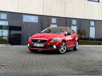 Volvo V40 Cross Country / T4 132 kW / automat / 4x4 - 2