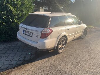 SUBARU OUTBACK 2,0D - 2