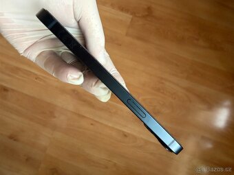 iPhone 13 128 GB zachovaly - 2