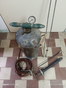 Retro starý mosazný měděný postřikovač - 2