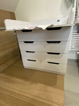 Přebalovací pult - 2