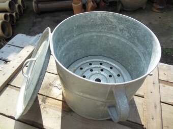 Starší zavařovací hrnec - 2