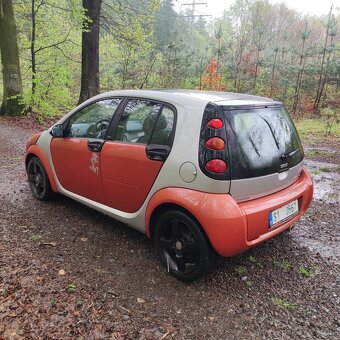 Smart Forfour Automat 1,3i,benzin 70kw-zamluveno - 2