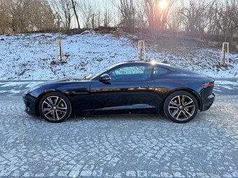 Jaguar F-Type P300 221kW R-Dynamic - 2