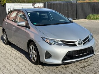 TOYOTA  AURIS 1.3 VVT-i 73KW - 2