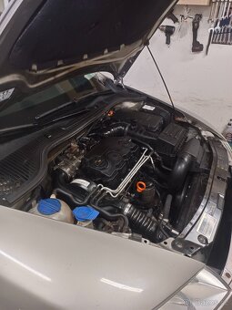 Škoda Octavia 2 Scout 2.0TDI 103kw 4x4 - 2
