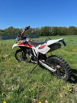 Husqvarna TE450 - 2
