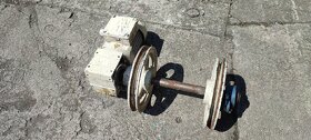 Elektromotor s převodovkou 68 ot./min. - 2