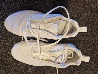 Boty NIKE vel 38,5 - 2