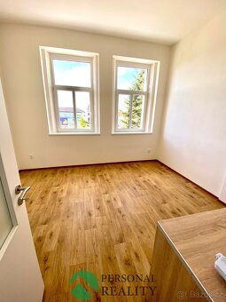 Pronájem kompletně zrekonstruované garsoniery, 21 m2, Kladno - 2