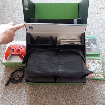 Xbox X - 2